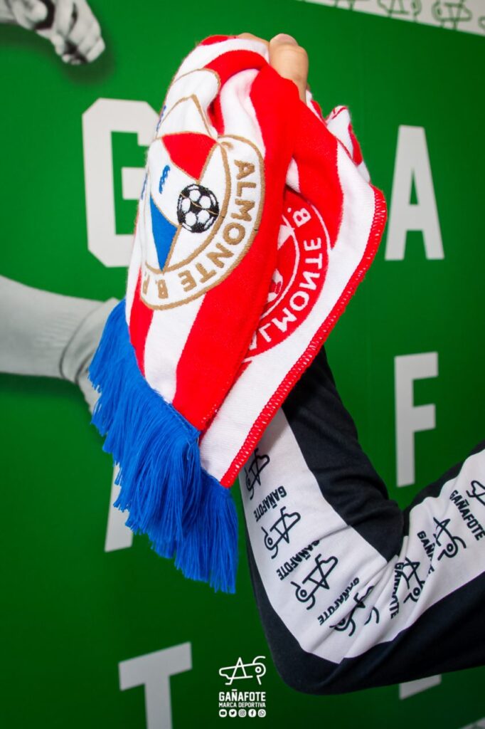 La mejor imagen de tu club la aporta el merchandising de gañafote 1 - Gañafote